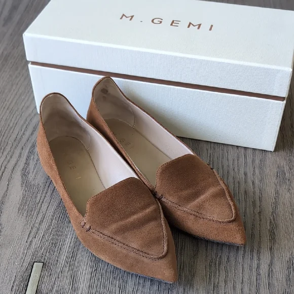 M. Gemi Women's Brown Suede Flats - Picture 1 of 6